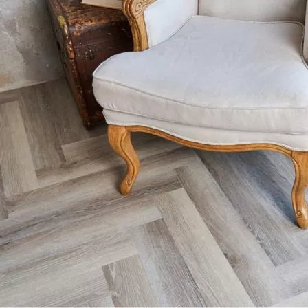 Виниловый ламинат Vinilam Parquet Herringbone IS11199 Венецианский Паркет